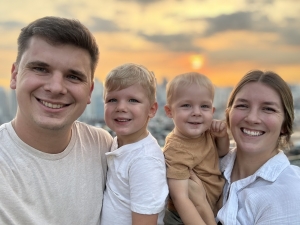 Justin and Laura Steinke with their children